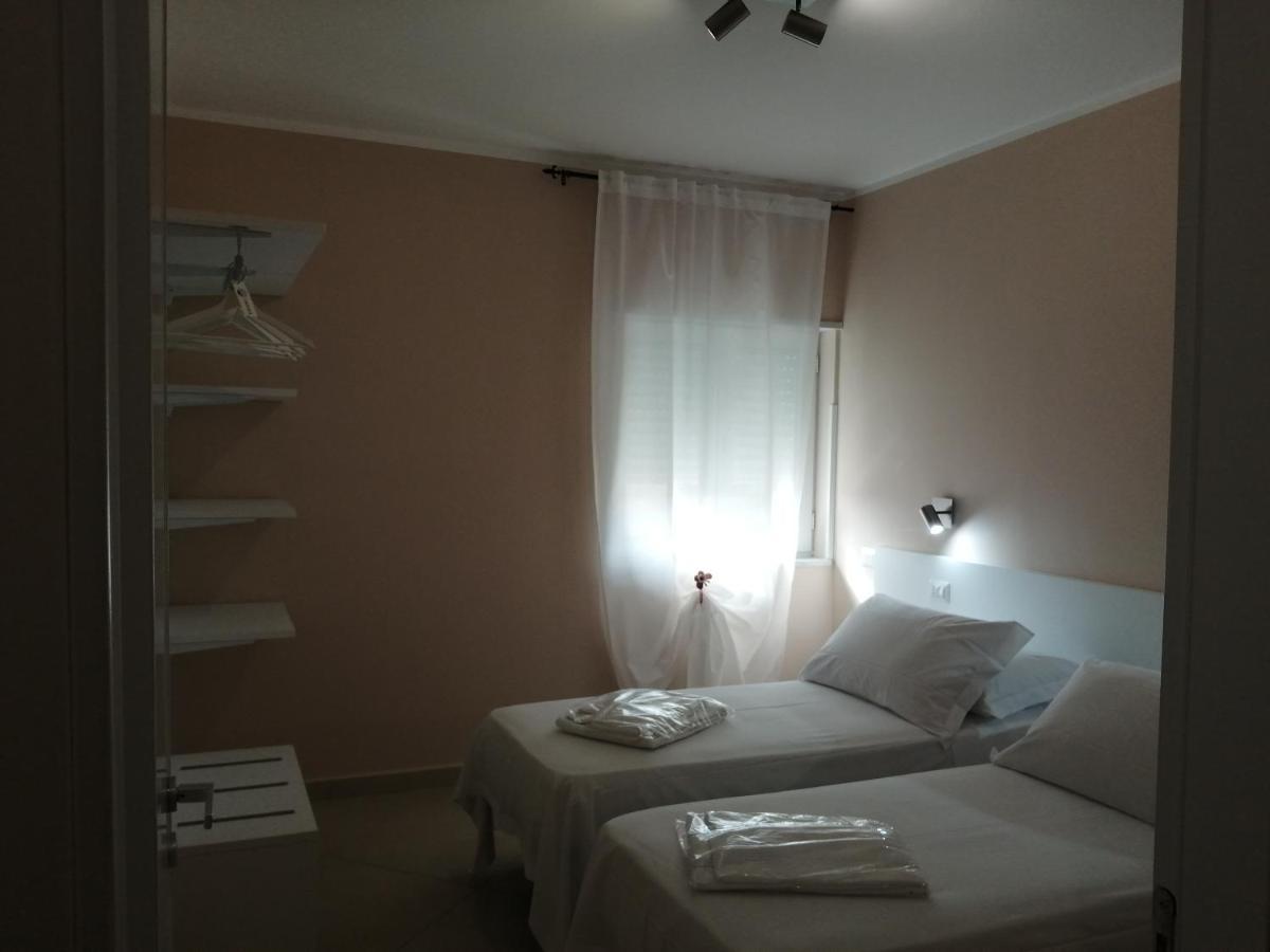 Villa Laura Residence Hotel Apartments & Studios Ascea Exterior photo