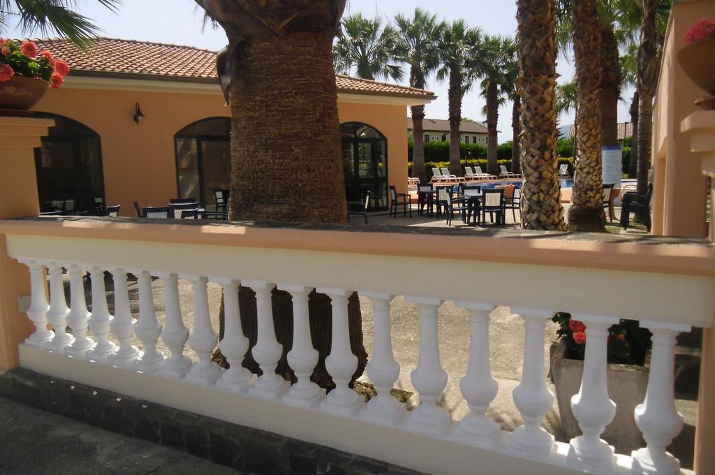 Villa Laura Residence Hotel Apartments & Studios Ascea Exterior photo