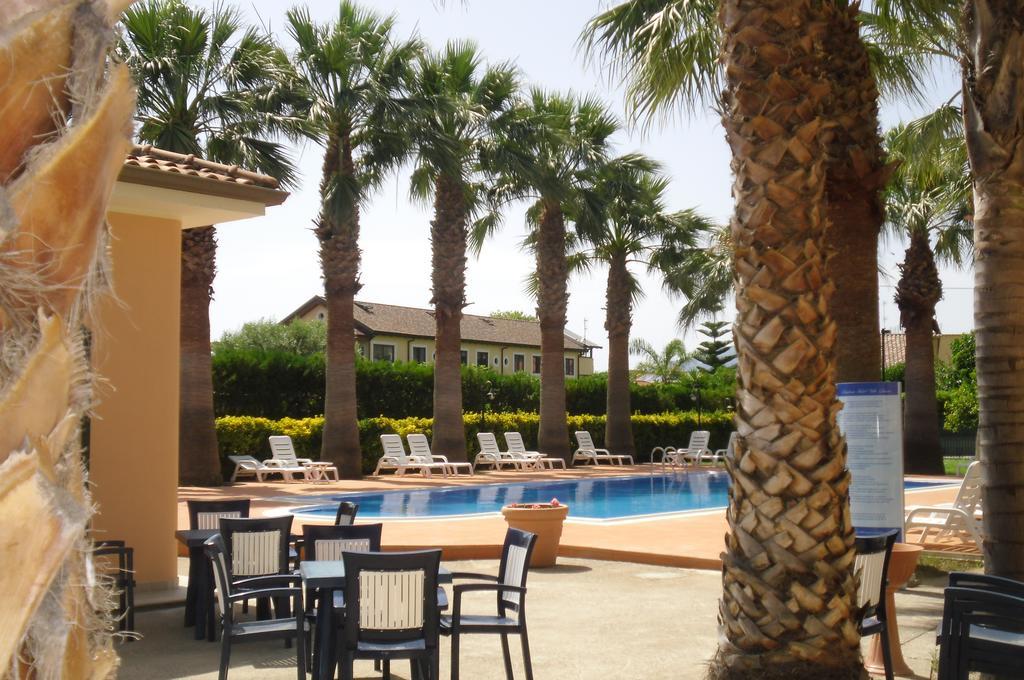 Villa Laura Residence Hotel Apartments & Studios Ascea Exterior photo
